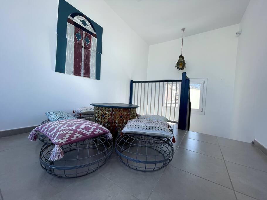 Ferienwohnung Peaceful 1Br With Shared Terrace At The Nook Gibraltar Exterior foto